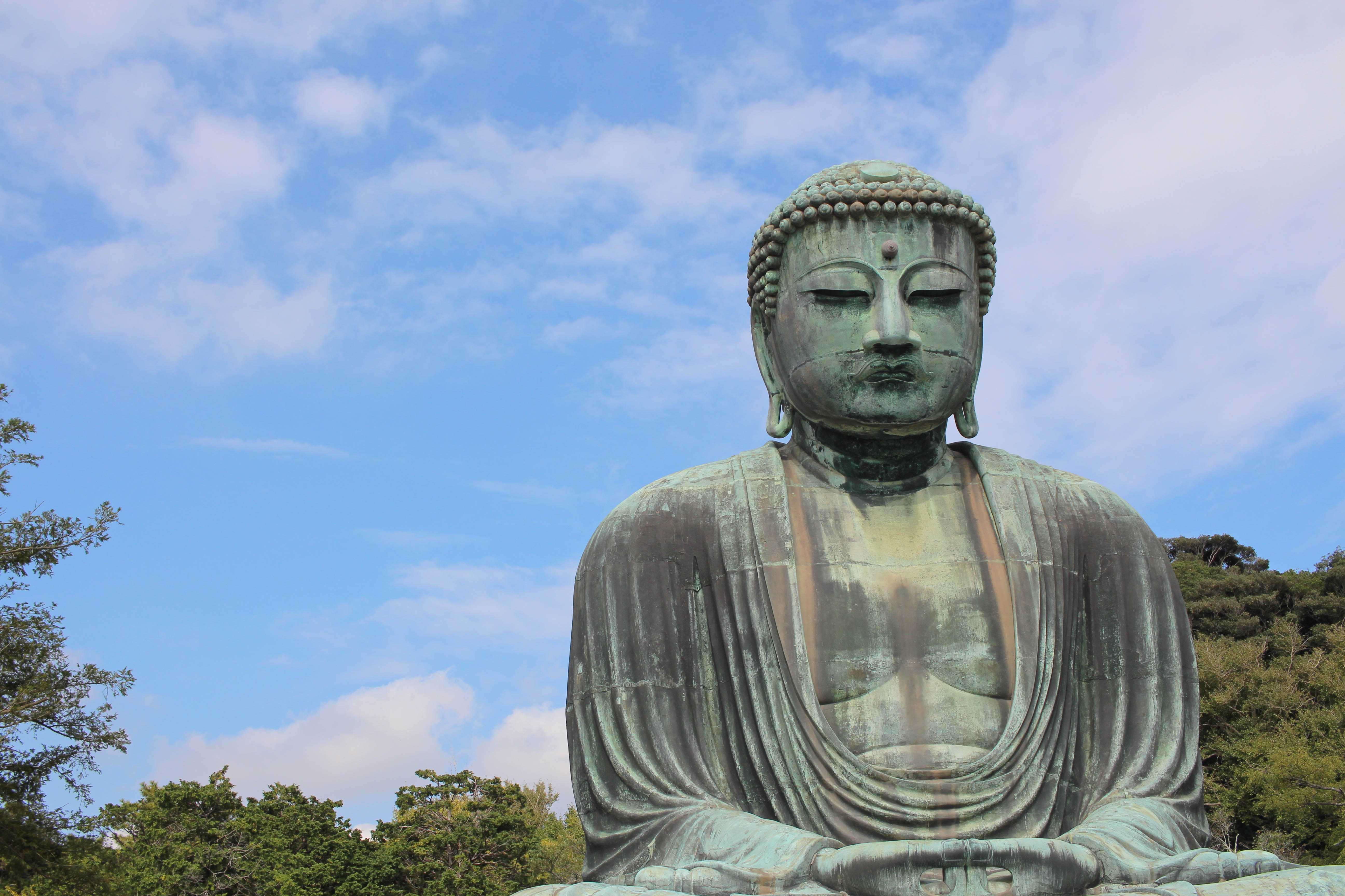 Где родился гаутама страна. Будда Гаутама. Гаутама Будда статуя. Сиддхартха Гаутама. Буддизм Будда Шакьямуни.