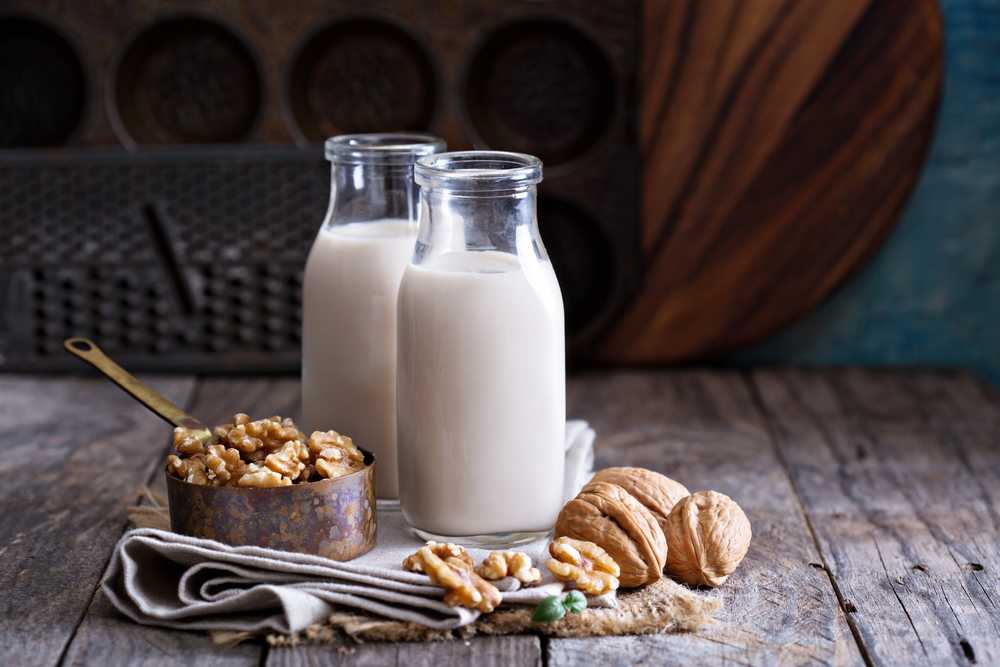 Ореховое молоко - полезные свойства и рецепты приготовления