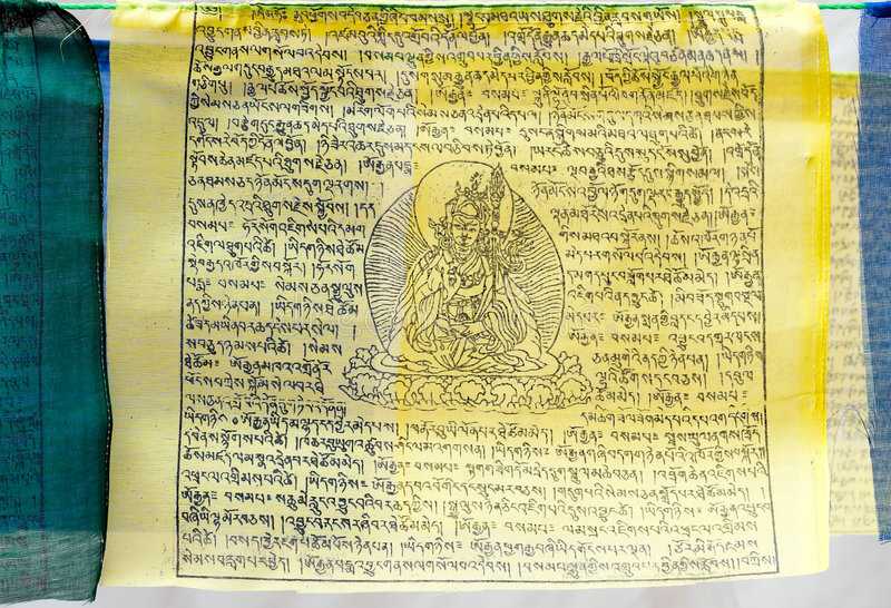 Тибетские мантры – перечень сильных священных текстов, принцип действия и эффективность