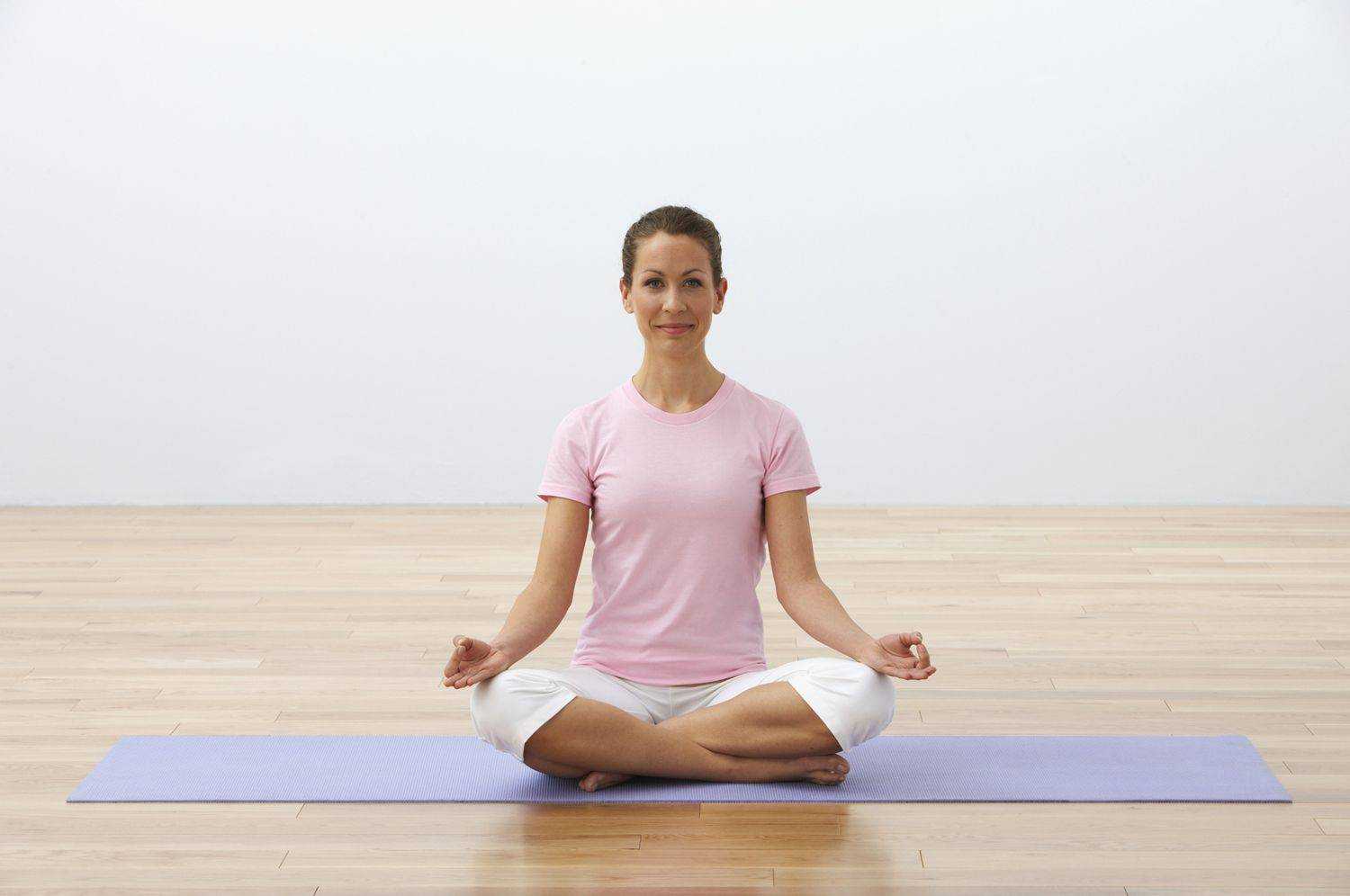 Асаны на баланс. польза, правила выполнения, способы упрощения и техника безопасности - psy yoga studio